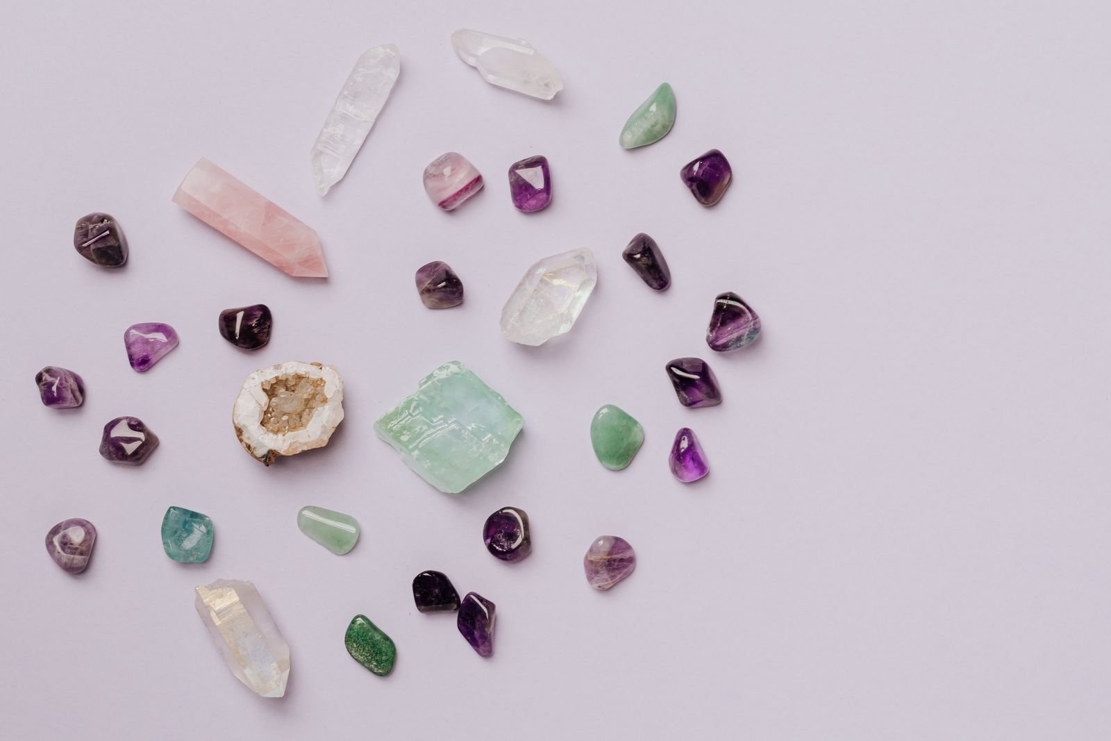 Assorted crystals collection — buying guide ke liye