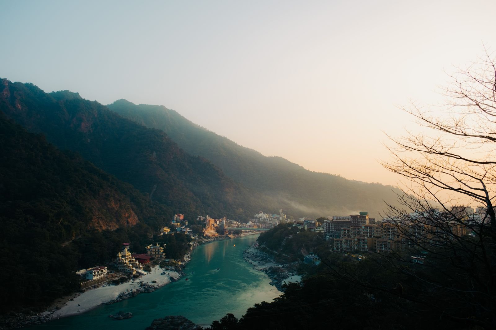Makar Rashi — Rishikesh Ganga sunset
