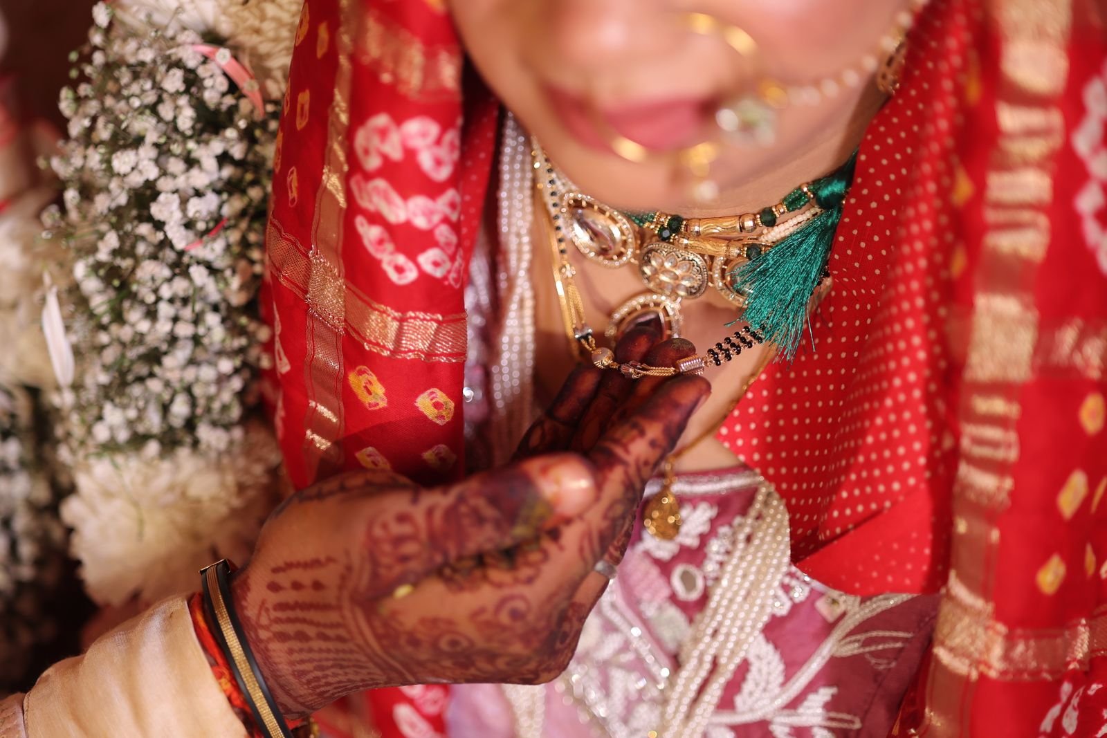 Kundli milan aur vivah anushthan mein anukulta jaanchna
